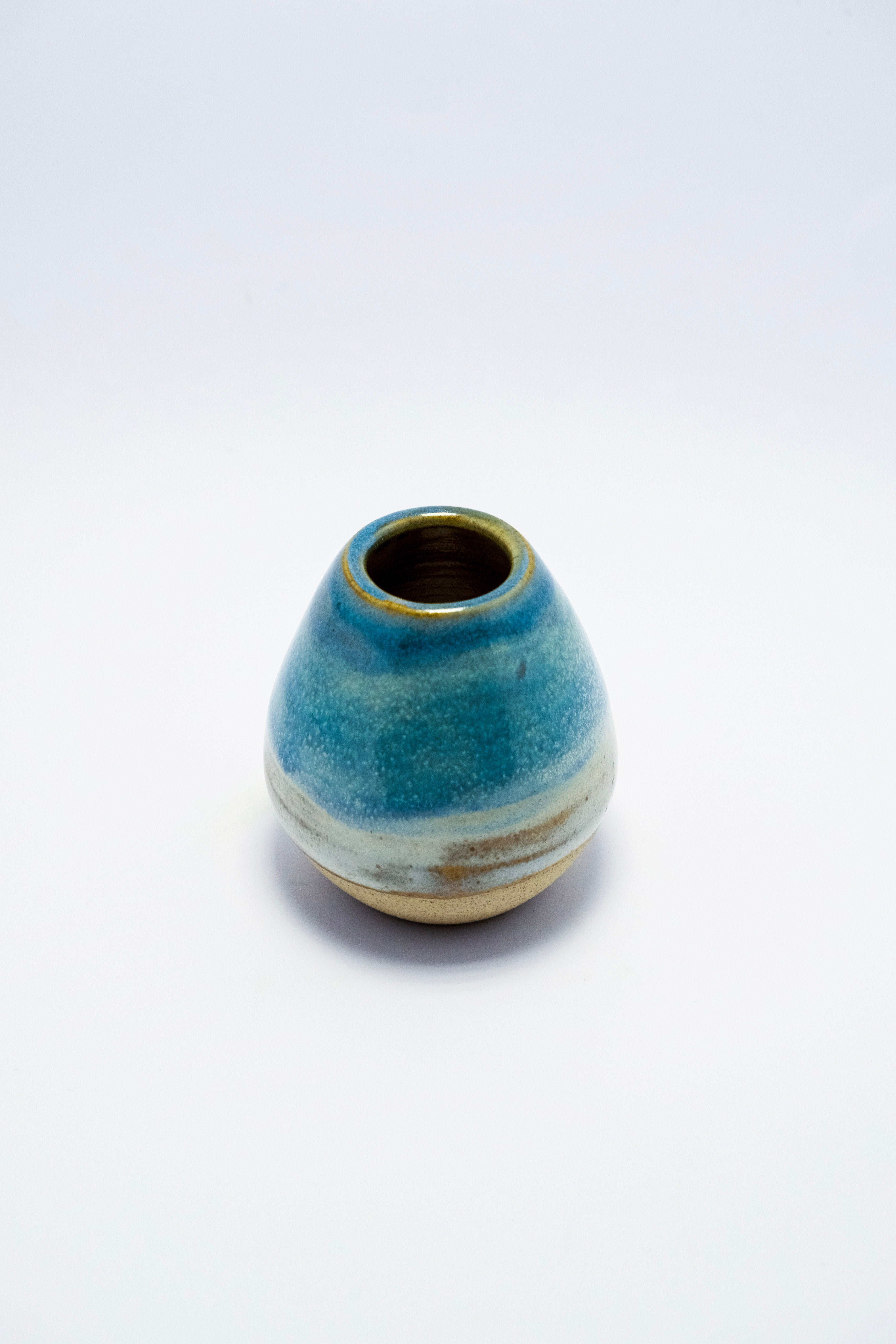 Kiyo Naoshi - The Matcha Whisk Holder